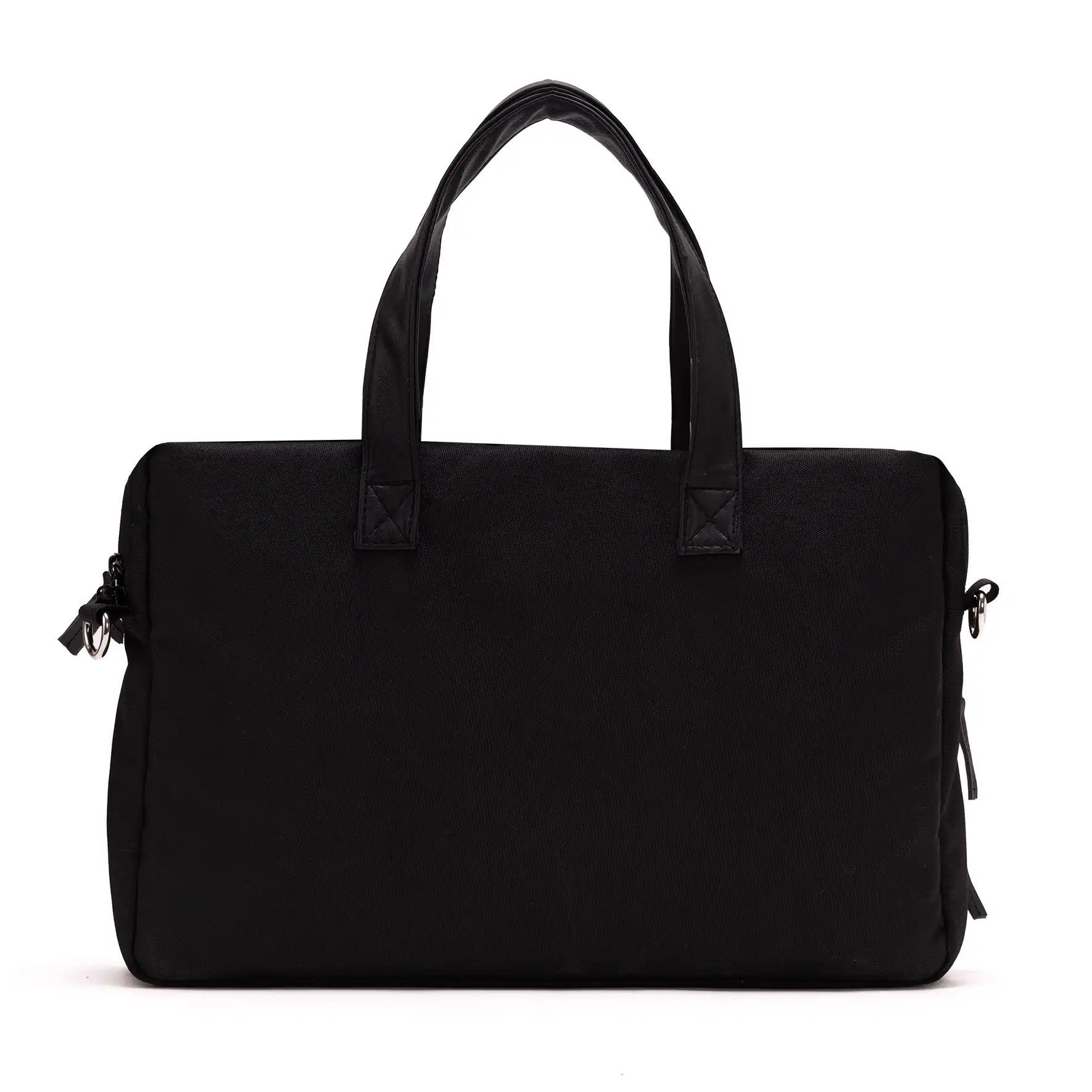 Raatri Black